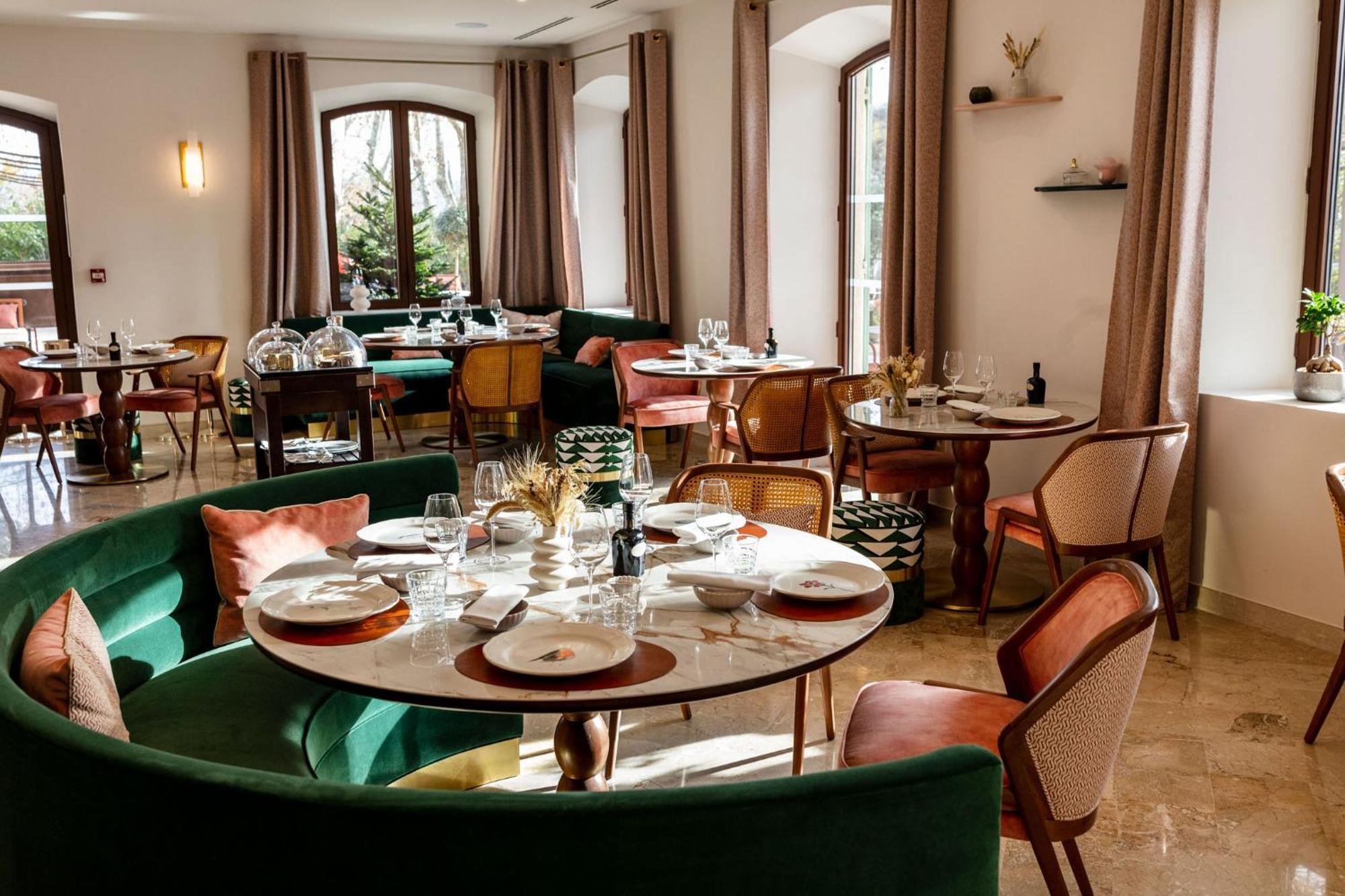 Hotel Et Restaurant La Bastide Bourrelly - Mathias Dandine Кабріє Екстер'єр фото